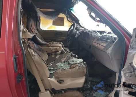 2000 Ford F150 z USA, uszkodzony, nr VIN 1FTRX17W4YNA33505